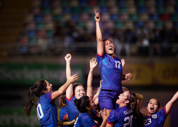 包括专业技 包括专业技